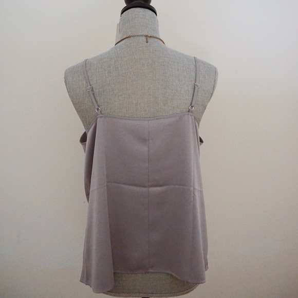 🆕 Forever 21 Silk Top - Picture 5 of 6